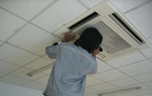 .草莓视频18免费观看盡量每月開次機。
