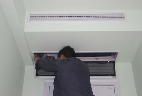 提醒大家很好不要選擇在雨天進行草莓视频18免费观看安裝。